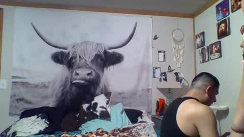 Snapshot of espirituenrique909 chatting on 25, 10, 2025 RickiAsh online show from 25, 10, 2025