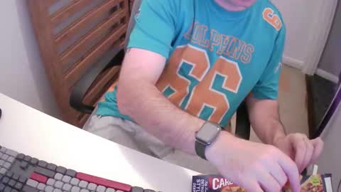 Snapshot of essex_wild chatting on 5, 10, 2025 Morph online show from 5, 10, 2025