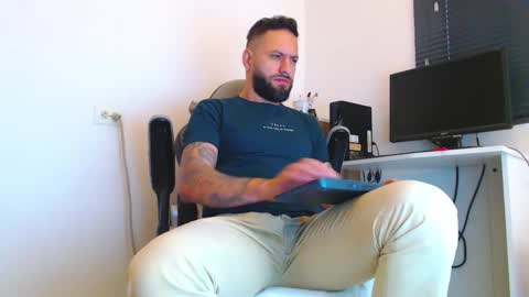 esteban online show from 20, 2, 2026