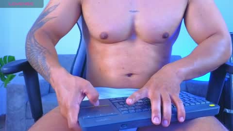 ESTEBAN online show from 11, 4, 2026