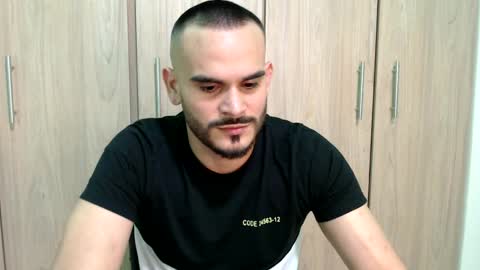 Esteban Fernandez online show from 26, 2, 2025