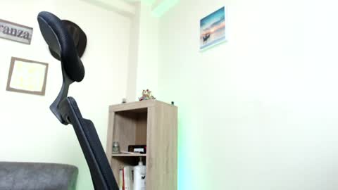 Snapshot of esteban_fer chatting on 18, 6, 2026 Esteban Fernandez online show from 18, 6, 2026