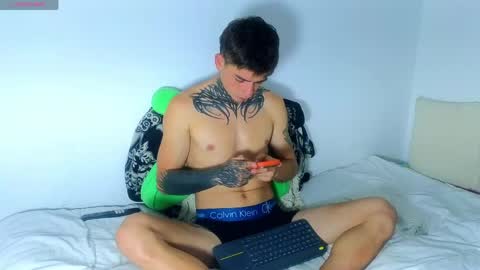 Esteban independent model online show from 3, 6, 2026