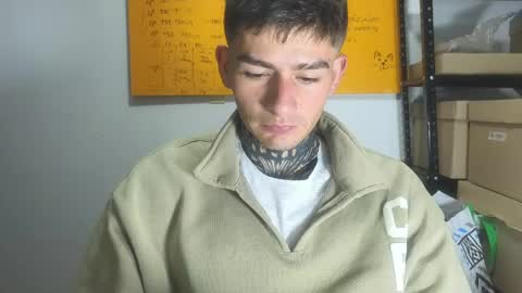 Esteban independent model online show from 6, 6, 2026