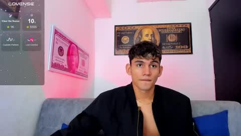 Esteban online show from 28, 12, 2024