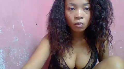 estelah20 online show from 15, 10, 2025