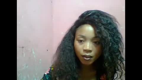 estelah20 online show from 24, 11, 2025