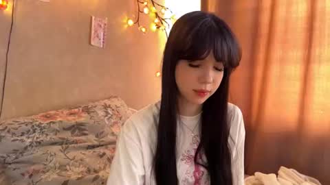 Snapshot of estellezdebski chatting on 27, 6, 2026 estellezdebski online show from 27, 6, 2026