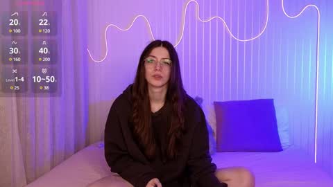 Ester online show from 13, 12, 2024