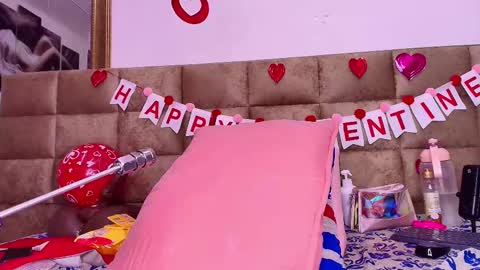 Estrella online show from 14, 2, 2025