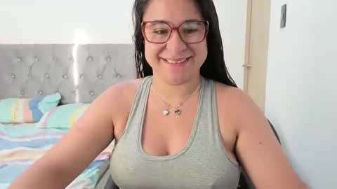 estrellajunior online show from 13, 5, 2026