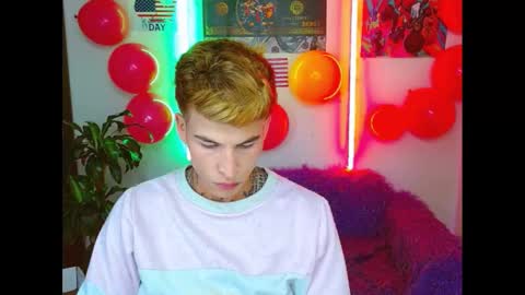 Snapshot of estrellita__jordan chatting on 16, 2, 2025 JORDAN online show from 16, 2, 2025