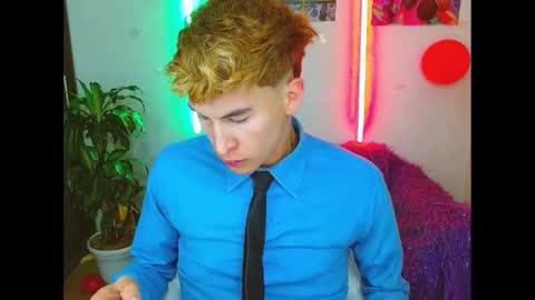 Snapshot of estrellita__jordan chatting on 10, 3, 2025 JORDAN online show from 10, 3, 2025