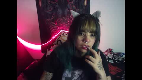 Snapshot of eta_carinae6 chatting on 1, 3, 2025 eta_carinae6 online show from 1, 3, 2025