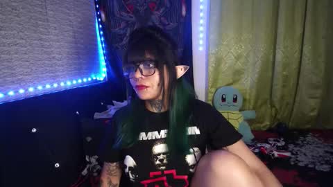 Snapshot of eta_carinae6 chatting on 3, 11, 2025 eta_carinae6 online show from 3, 11, 2025