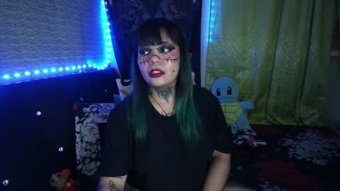 Snapshot of eta_carinae6 chatting on 27, 11, 2025 eta_carinae6 online show from 27, 11, 2025