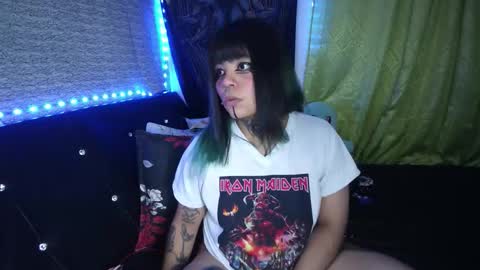 Snapshot of eta_carinae6 chatting on 2, 12, 2025 eta_carinae6 online show from 2, 12, 2025