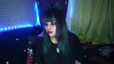 Snapshot of eta_carinae6 chatting on 18, 12, 2025 eta_carinae6 online show from 18, 12, 2025