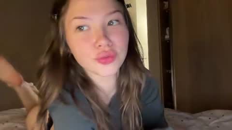 Snapshot of eternal_infinite chatting on 3, 7, 2026 nika 3 online show from 3, 7, 2026