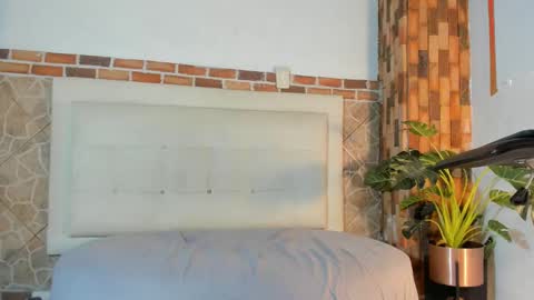 ethan helmut online show from 23, 12, 2024