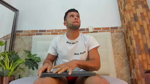 ethan helmut online show from 20, 1, 2025