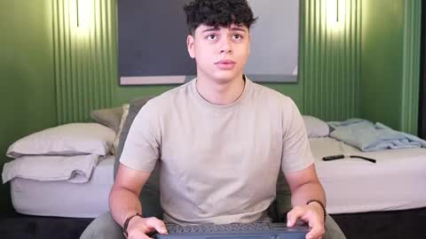 ethan_occonor online show from 8, 1, 2026