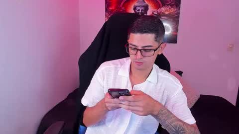 ETHAN SAI online show from 10, 11, 2025