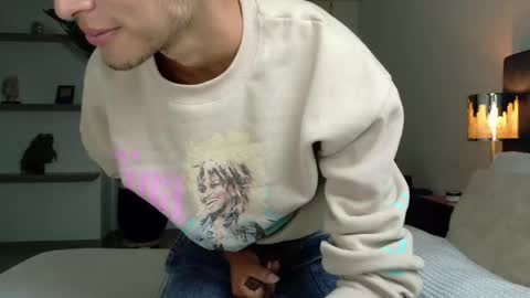 Joan online show from 28, 11, 2025