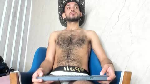 Snapshot of ethangrey_ chatting on 19, 11, 2025 Ethan Grey online show from 19, 11, 2025