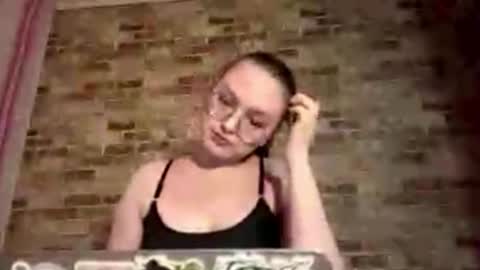 Lily online show from 17, 10, 2025