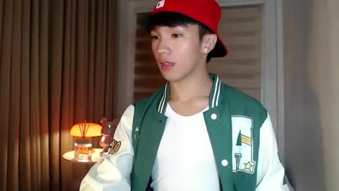 Snapshot of etherealboytoy4hire chatting on 21, 5, 2026 Rey online show from 21, 5, 2026
