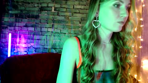 Liana online show from 17, 1, 2025
