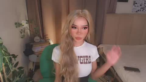 euphoric_goddess online show from 20, 6, 2026