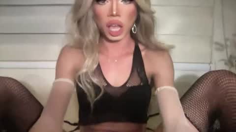 euphoric_goddess online show from 23, 7, 2026