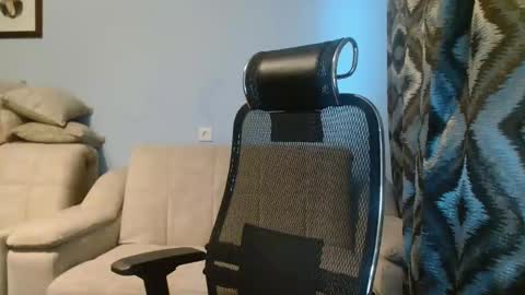 Snapshot of eva2323 chatting on 28, 1, 2025 eva2323 online show from 28, 1, 2025