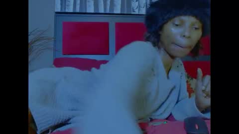 eva4him831 online show from 17, 11, 2025