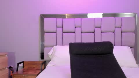 Snapshot of eva_bigboobs_ chatting on 5, 2, 2025 EVA online show from 5, 2, 2025