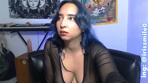 Iris Smile  independent model online show from 10, 3, 2025