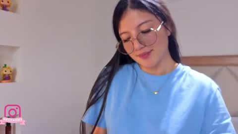 Snapshot of eva_depp_ chatting on 11, 5, 2026 Eva online show from 11, 5, 2026