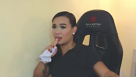 Eva Foxs  online show from 24, 11, 2025