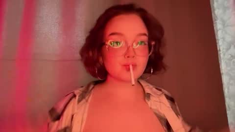 eva_kittenn online show from 15, 11, 2025