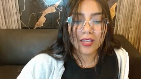 eva_luna86527 online show from 7, 5, 2026