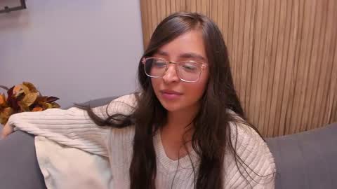 Snapshot of eva_macalliter chatting on 18, 12, 2024 Angelinne online show from 18, 12, 2024