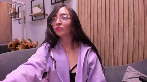 Snapshot of eva_macalliter chatting on 13, 9, 2025 Angelinne online show from 13, 9, 2025