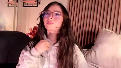 Angelinne online show from 20, 5, 2026