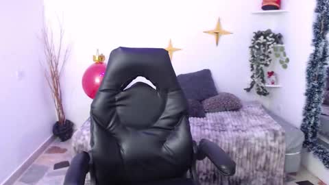 Eva  online show from 14, 12, 2025