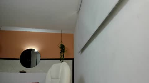 Snapshot of eva_monet chatting on 26, 6, 2026 eva_monet online show from 26, 6, 2026