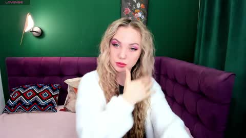 Eva 3 online show from 12, 4, 2026