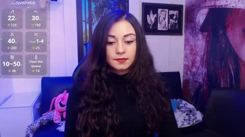 Snapshot of eva_rosell chatting on 19, 9, 2025 Eva online show from 19, 9, 2025