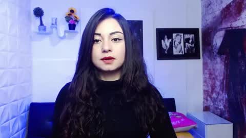 Snapshot of eva_rosell chatting on 25, 10, 2025 Eva online show from 25, 10, 2025